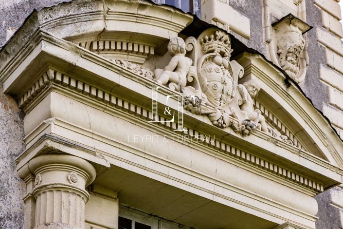 Image No.5-Propriété de 8 chambres à vendre