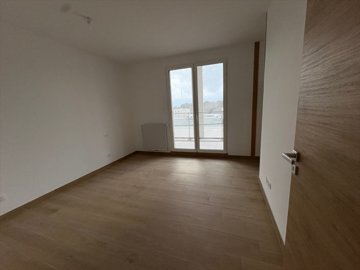 ajf85drg2rp61m3g3