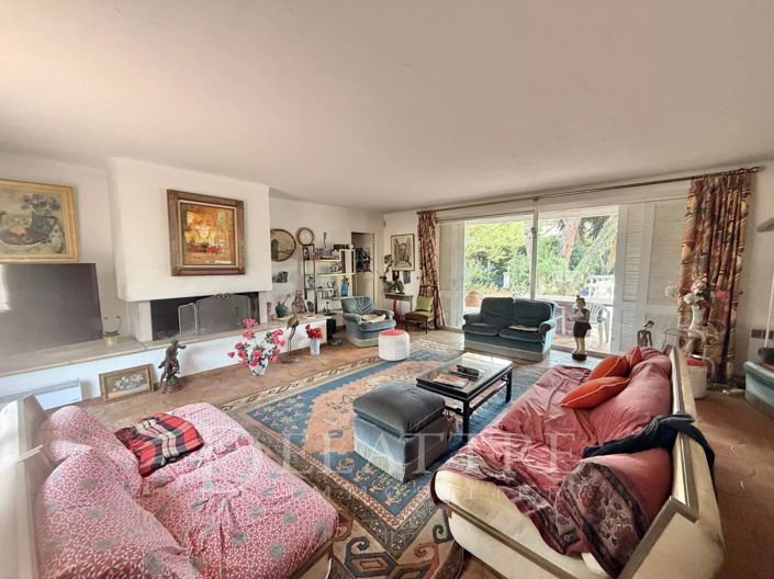 Image No.14-6 Bed House for sale