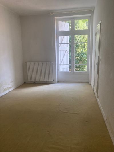 Image No.16-4 Bed House for sale