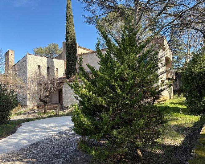 Image No.16-5 Bed House for sale