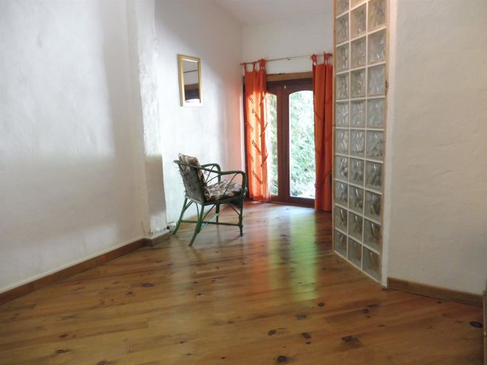 Image No.16-3 Bed House for sale