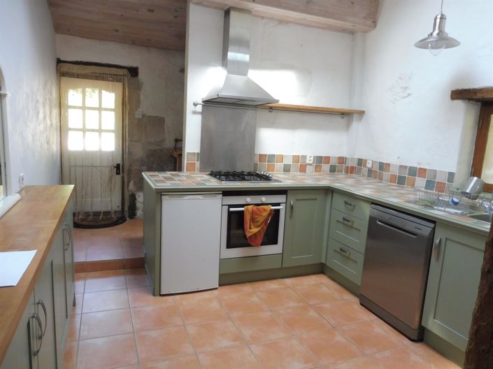 Image No.17-3 Bed House for sale
