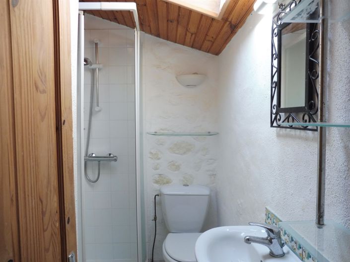 Image No.18-3 Bed House for sale