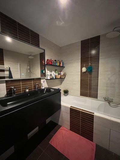Image No.5-3 Bed Apartment for sale