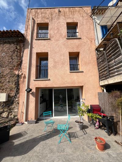 Image No.2-4 Bed House for sale