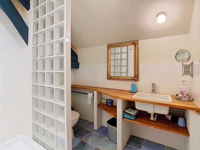 Image No.22-5 Bed House for sale