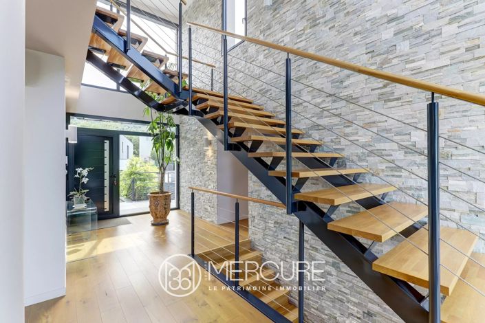 Image No.4-4 Bed House for sale