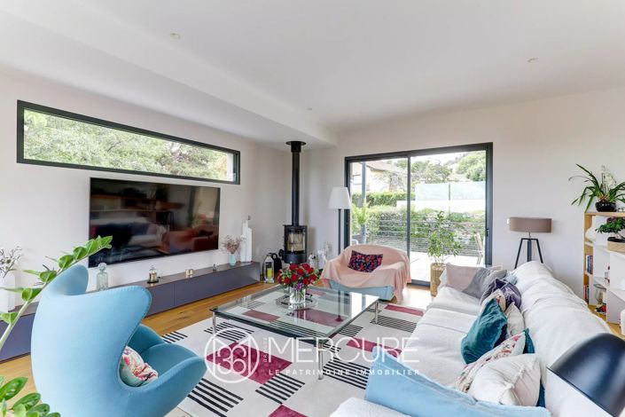 Image No.7-4 Bed House for sale