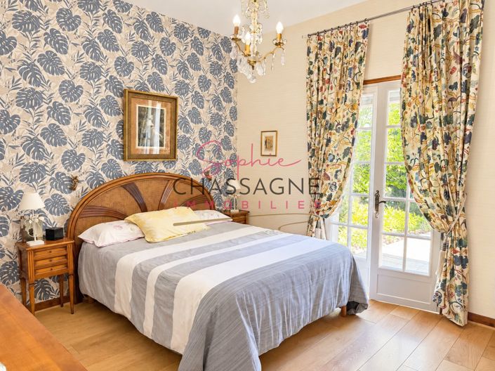 Image No.12-3 Bed House for sale
