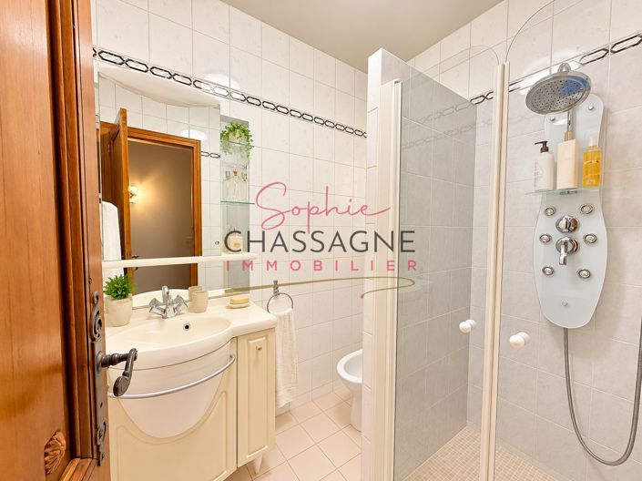Image No.16-3 Bed House for sale