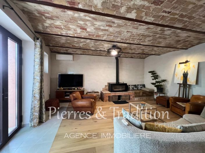 Image No.3-2 Bed House for sale