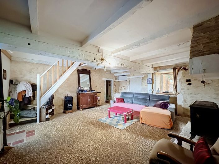 Image No.7-2 Bed House for sale