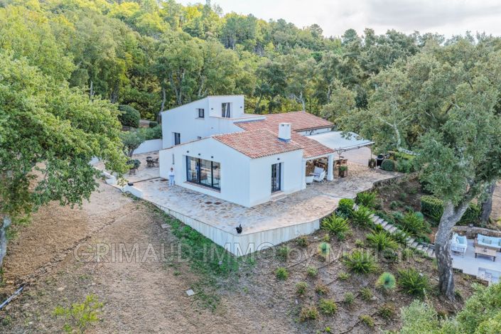 Image No.3-5 Bed House for sale