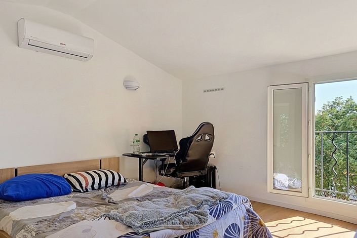 Image No.19-4 Bed Apartment for sale