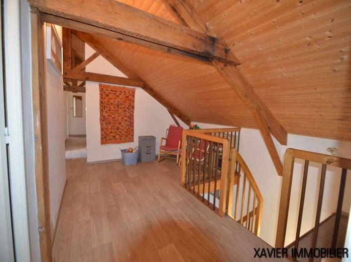 Image No.17-6 Bed House for sale