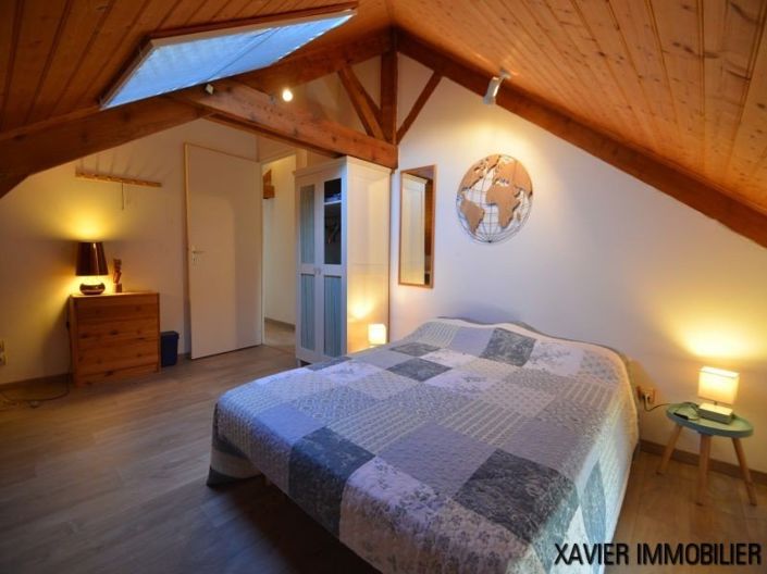Image No.22-6 Bed House for sale