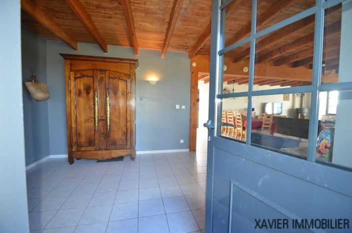 Image No.8-6 Bed House for sale