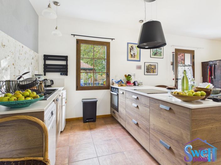Image No.10-4 Bed House for sale