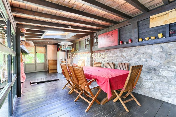Image No.17-3 Bed House for sale
