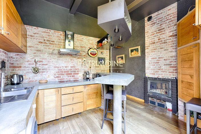 Image No.6-3 Bed House for sale