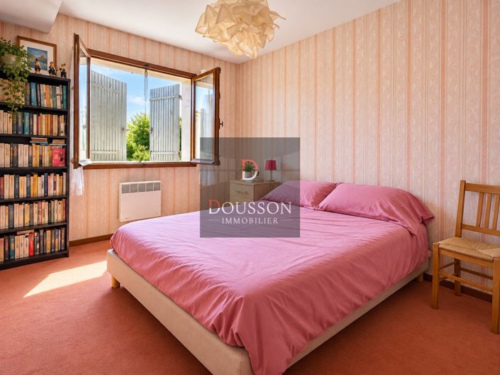 Image No.7-4 Bed House for sale