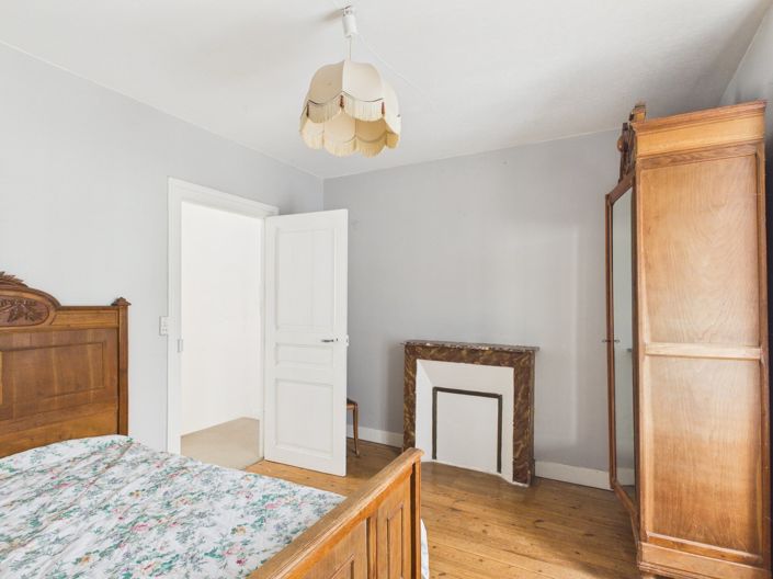 Image No.19-3 Bed House for sale