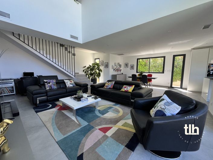 Image No.4-3 Bed House for sale