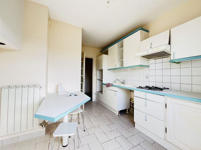 Image No.11-3 Bed Apartment for sale