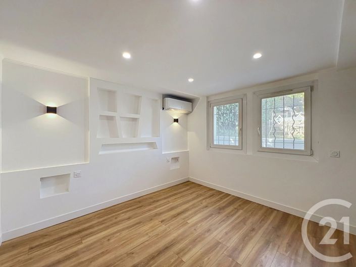 Image No.13-4 Bed House for sale