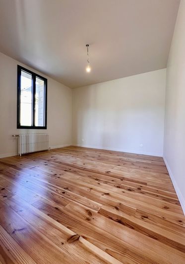 Image No.6-3 Bed House for sale