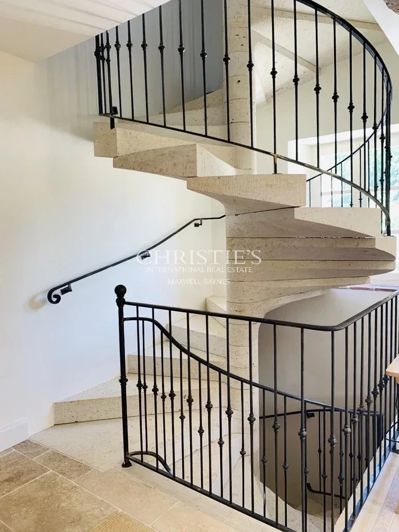 Image No.14-7 Bed House for sale