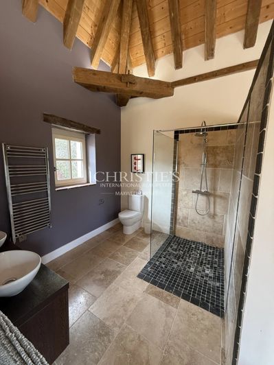 Image No.16-7 Bed House for sale