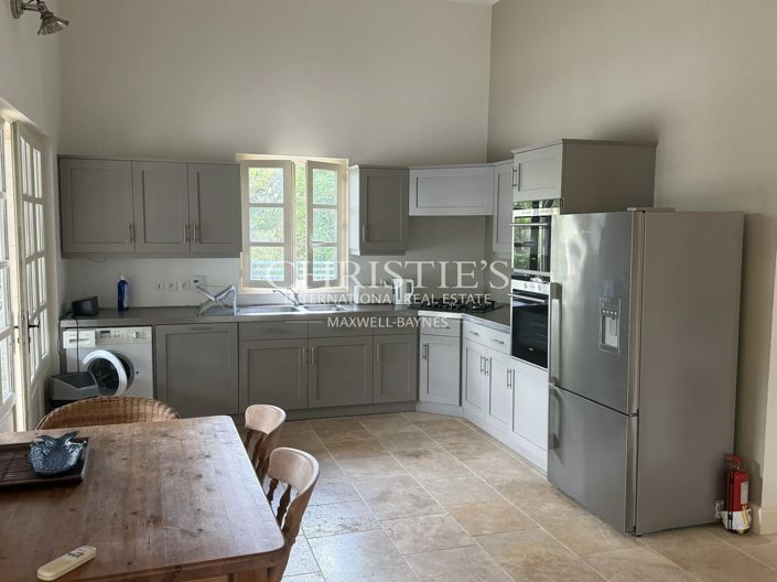 Image No.19-7 Bed House for sale