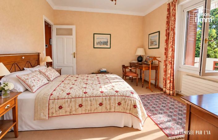 Image No.12-4 Bed House for sale
