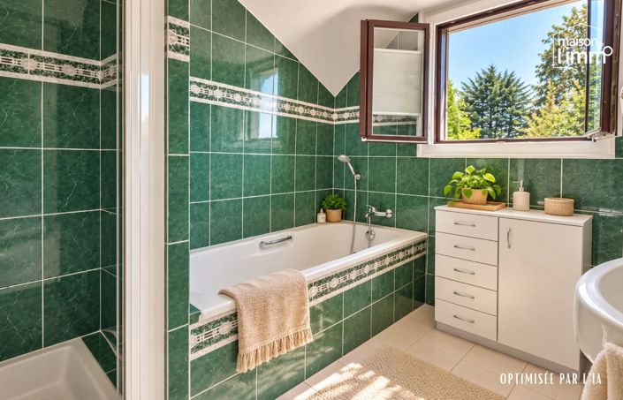 Image No.13-4 Bed House for sale