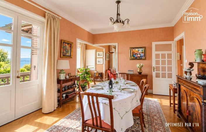 Image No.6-4 Bed House for sale