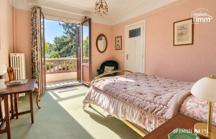 Image No.9-4 Bed House for sale