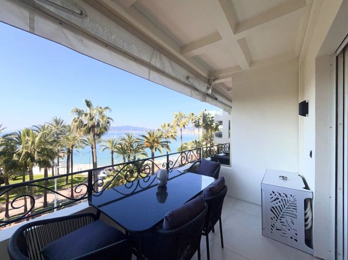 Image No.10-1 Bed Apartment for sale