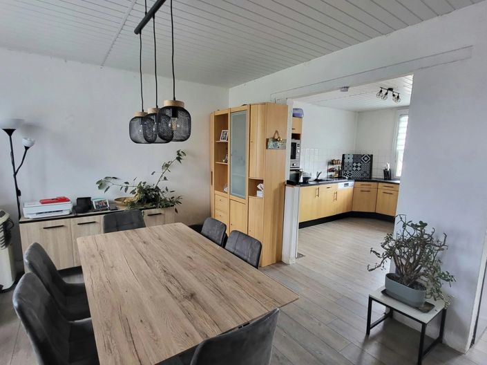 Image No.3-3 Bed House for sale