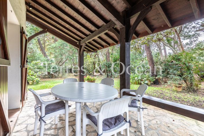 Image No.3-4 Bed House for sale