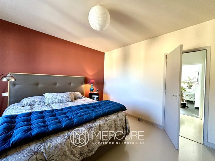 Image No.14-5 Bed House for sale