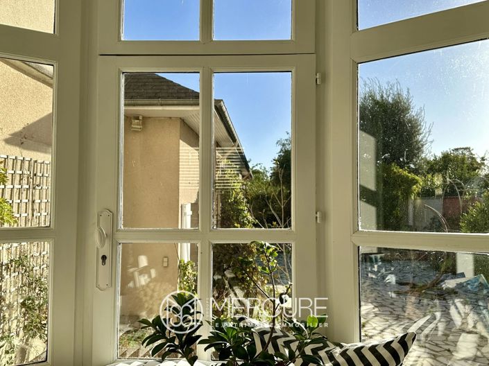 Image No.2-5 Bed House for sale