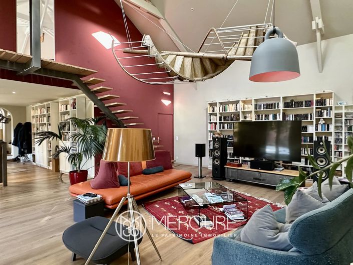 Image No.9-5 Bed House for sale