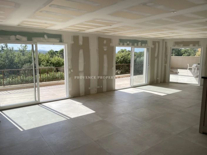 Image No.5-4 Bed House for sale