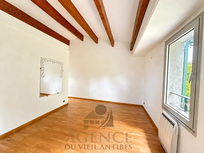 Image No.14-5 Bed House for sale