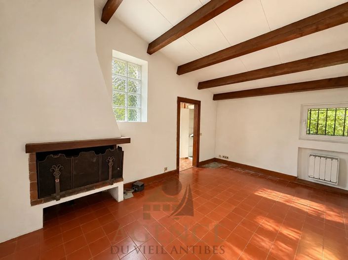 Image No.27-5 Bed House for sale