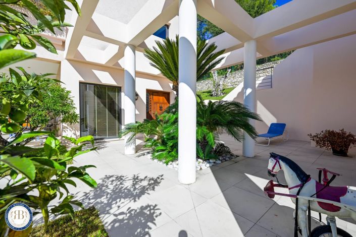 Image No.8-House for sale