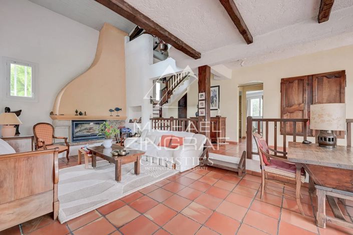 Image No.5-4 Bed House for sale
