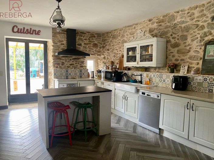 Image No.3-6 Bed House for sale